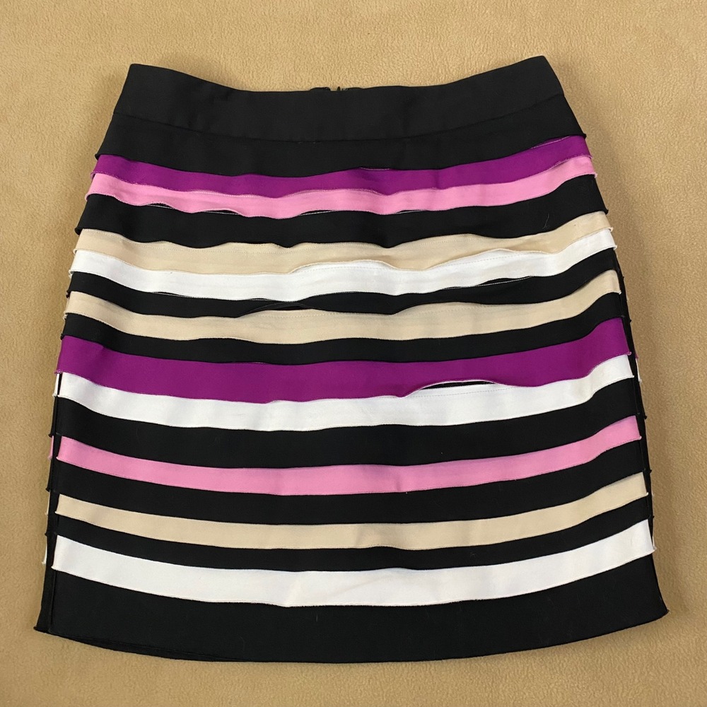 White House Black Market Skirt Women's Size 10 Career Striped‎ Ruffle Mini EUC